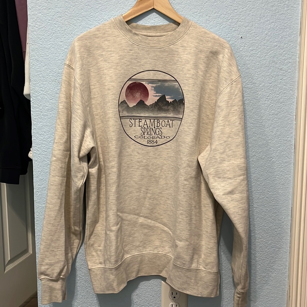 Blue 84 steamboat springs colorado crewneck